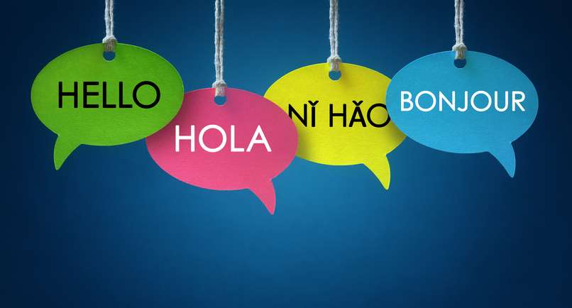 Foreign language communication speech bubbles